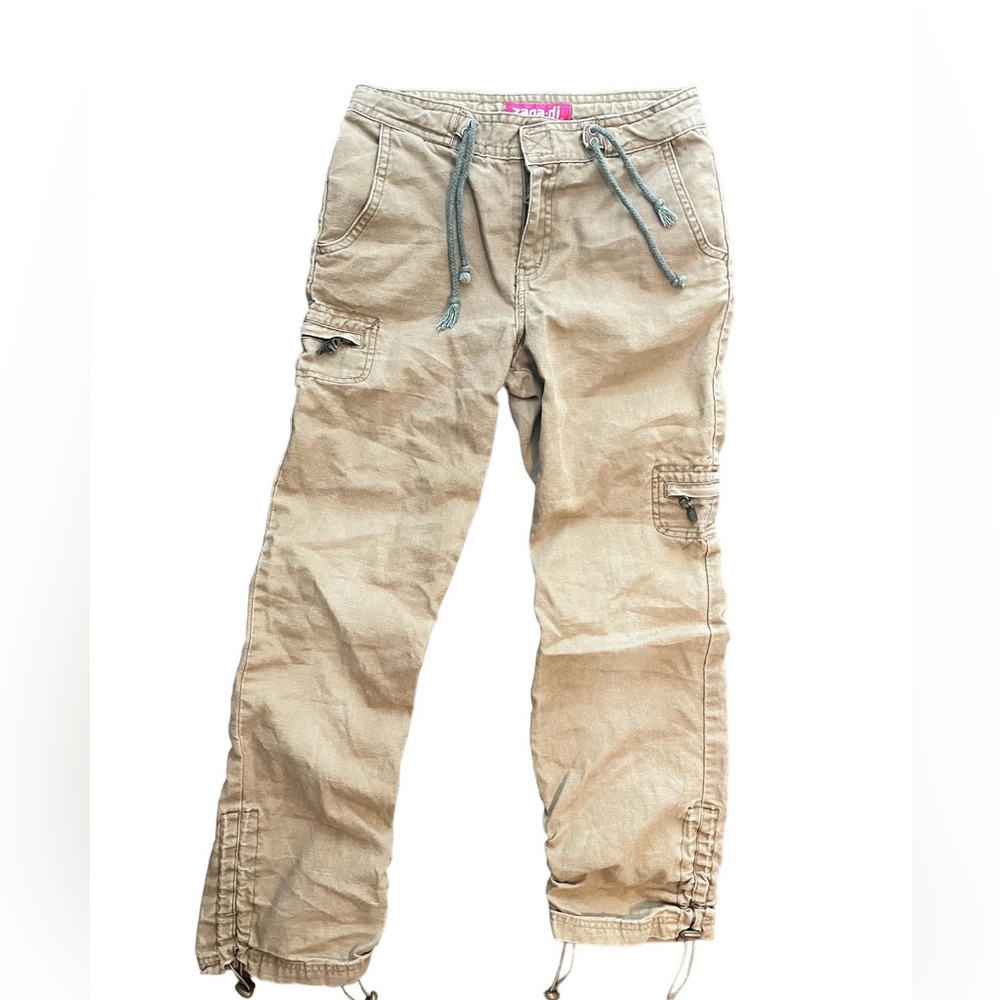 Zana Di cargo pants.